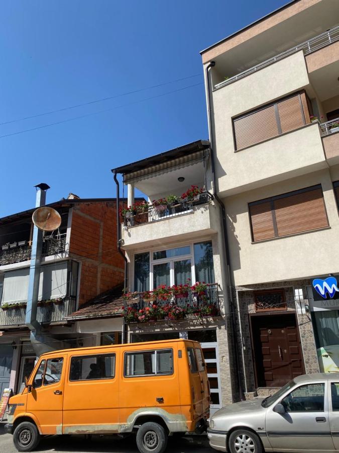 Ralin Apart Prizren Exteriör bild